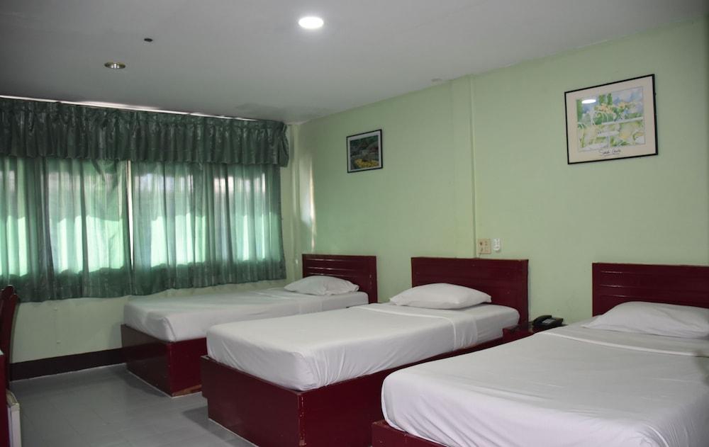 Woodlands Inn Hotel بانكوك المظهر الخارجي الصورة