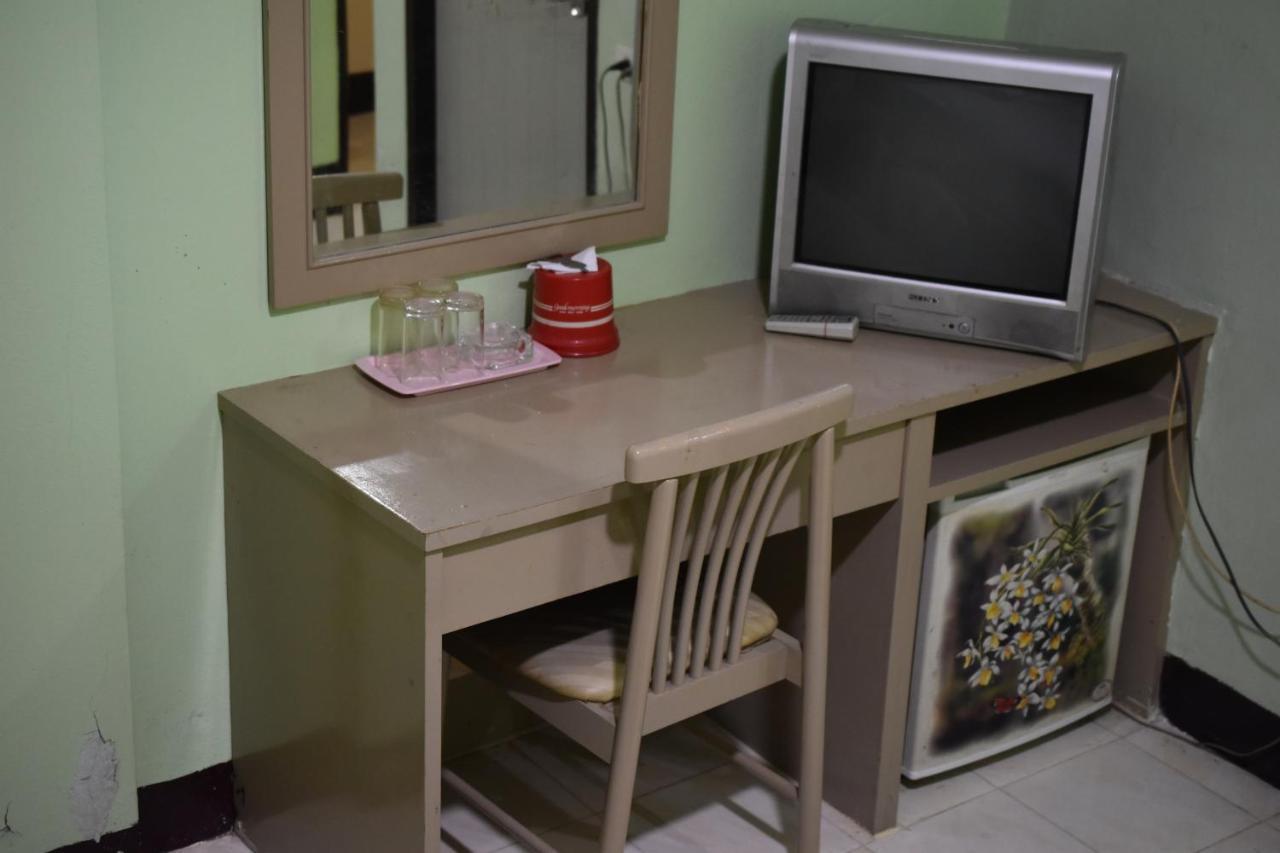 Woodlands Inn Hotel بانكوك المظهر الخارجي الصورة