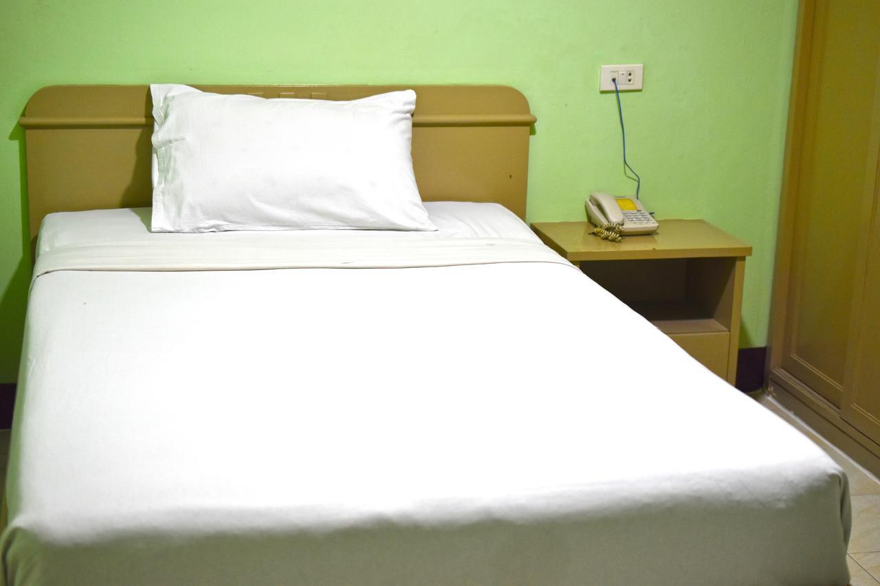 Woodlands Inn Hotel بانكوك المظهر الخارجي الصورة