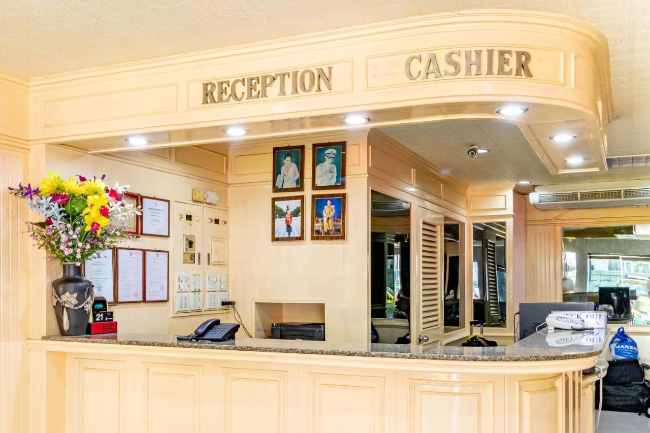 Woodlands Inn Hotel بانكوك المظهر الخارجي الصورة